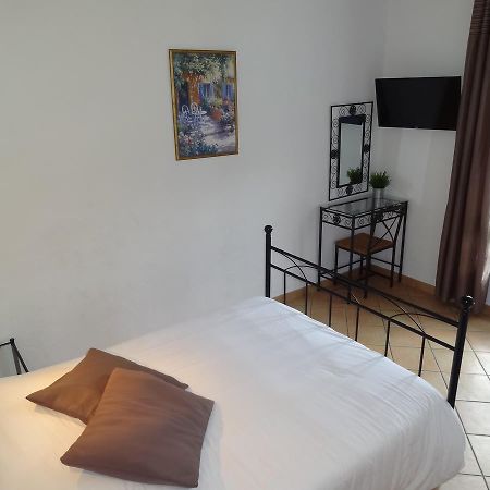 Hotel De La Plage 圣特罗佩 外观 照片