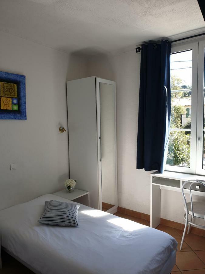 Hotel De La Plage 圣特罗佩 外观 照片